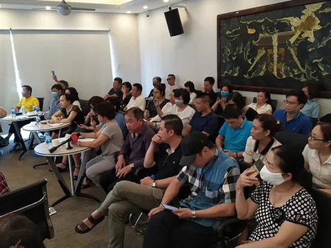 Nhà đầu tư Cocobay Đà Nẵng khóc trong buổi đối thoại với Thành Đô và SHB